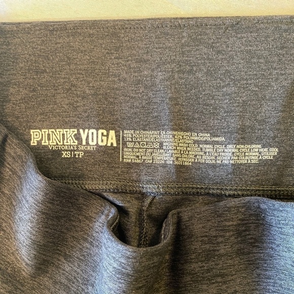 Victoria's Secret Pink  Yoga Pants Heathered Charcoal Ladies XSM - Picture 4 of 10